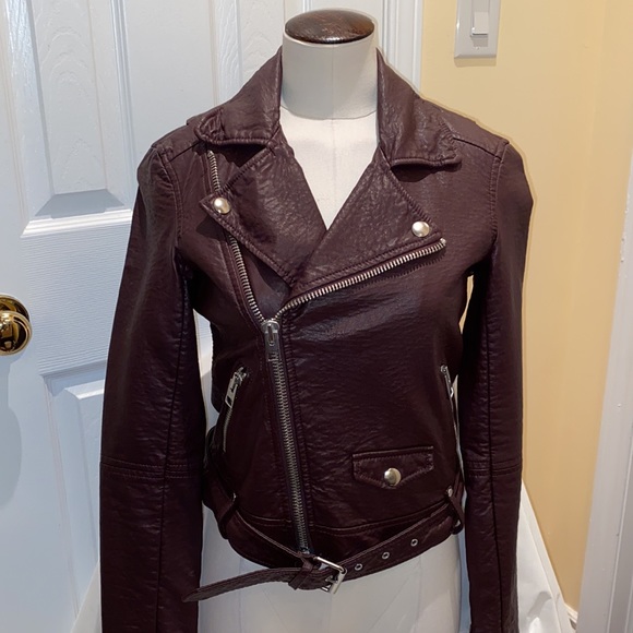 stunning dark brown leather jacket w silver details - Picture 2 of 6